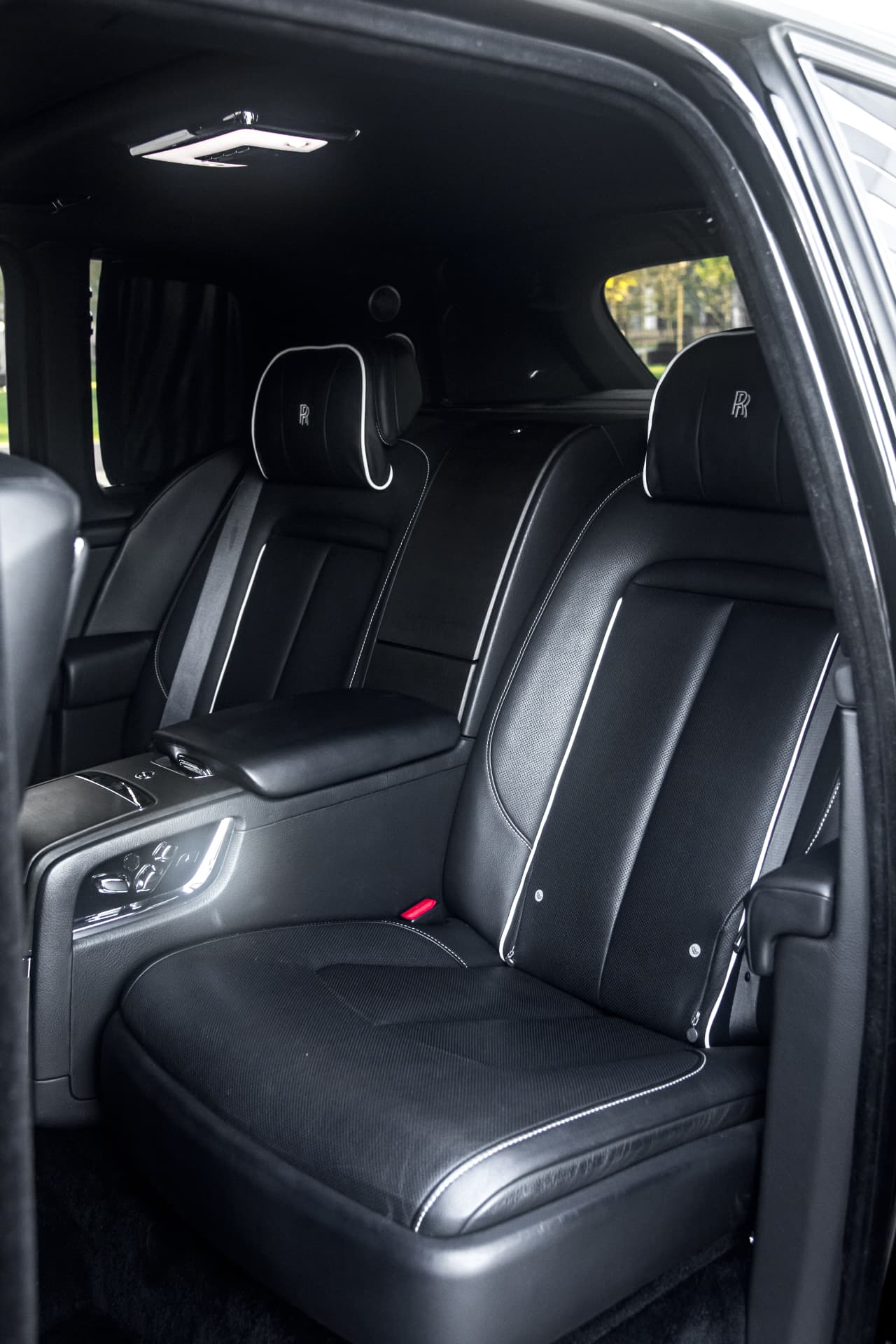 Rolls-Royce Cullinan 2020 photo 6